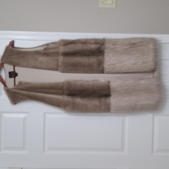 Jacket - Picture 2 of 4